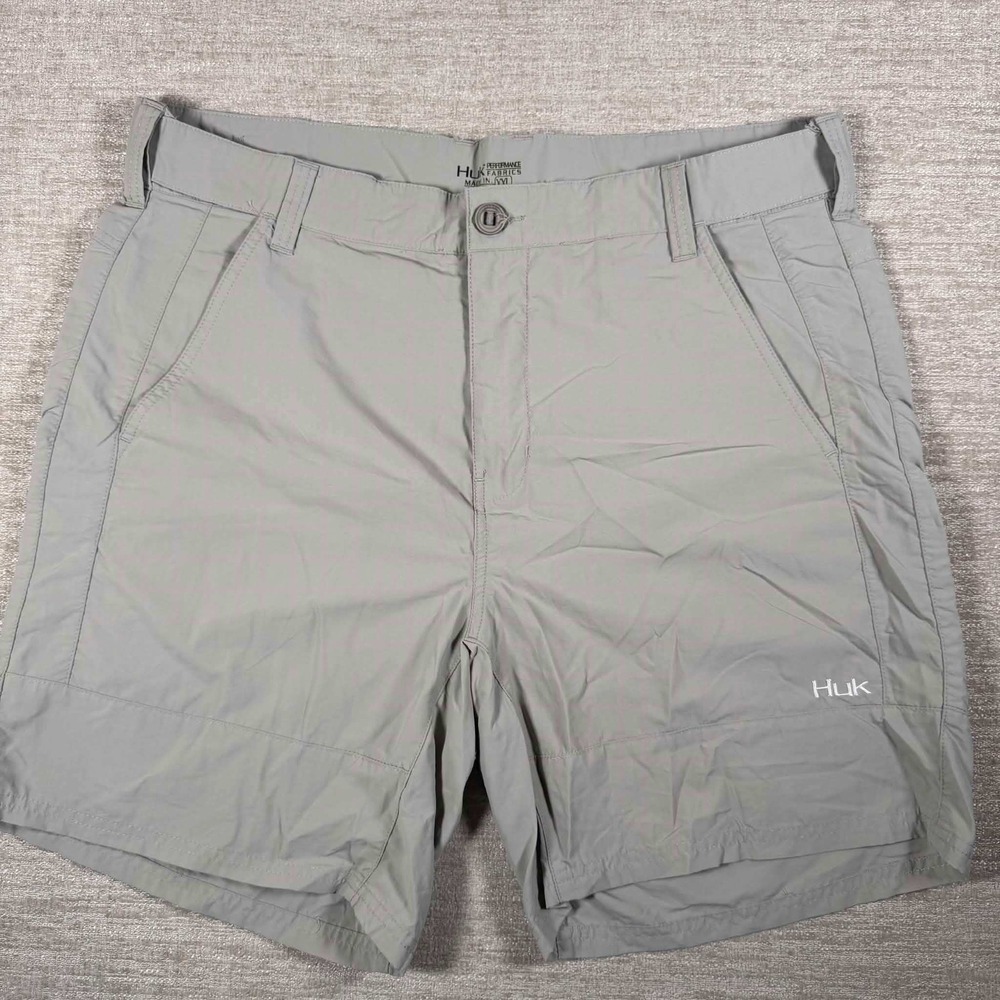Huk Shorts Mens XXL 38/8 Gray Performance Fishing Flat Front Cargo H2000001